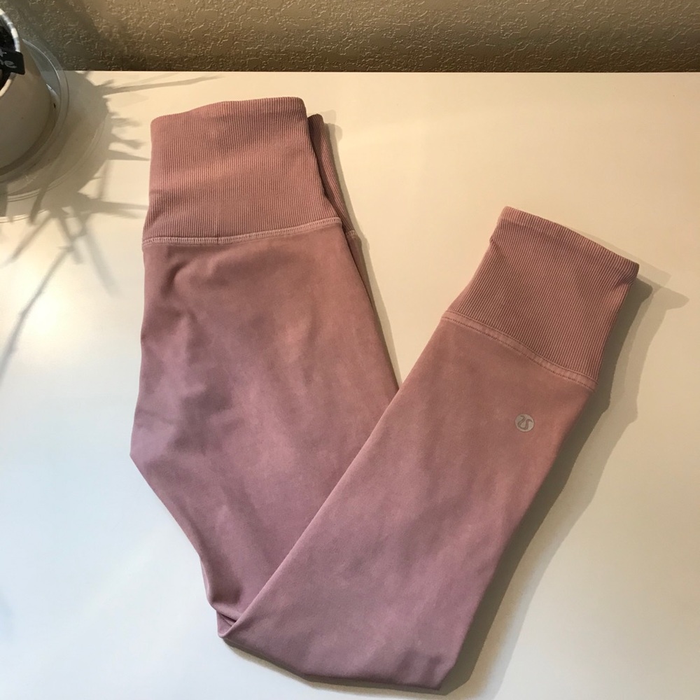 Wunder Under Crop 23” in Waan-washed Antoi… - Picture 2 of 8